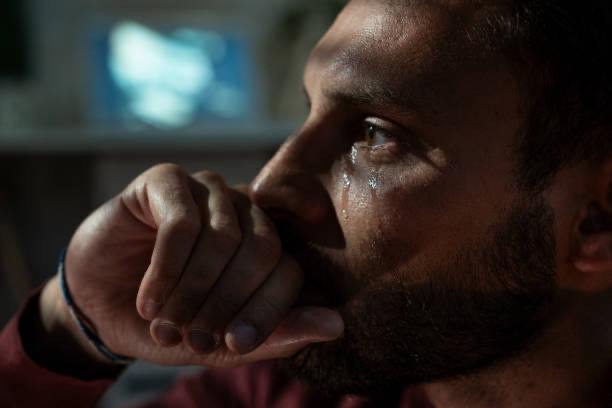 Man mid realization he can’t actually “draw real money” with his new 3d pen